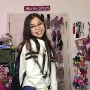 Meet your Posher, Audrey